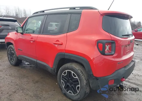 2015 Jeep Renegade Trailhawk z USA, uszkodzony, nr VIN ZACCJBCT0FPC04540